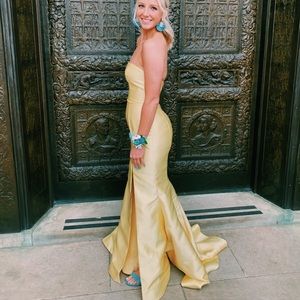 SHERRI HILL YELLOW PROM/FORMAL DRESS